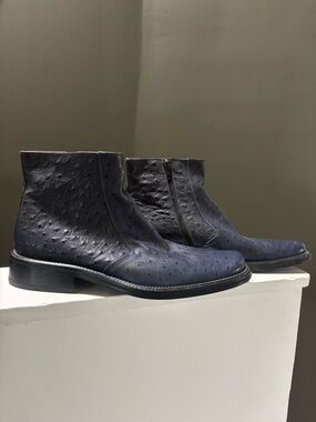 Vero Cuoio Navy Ostrich Leather Ankle Boots
